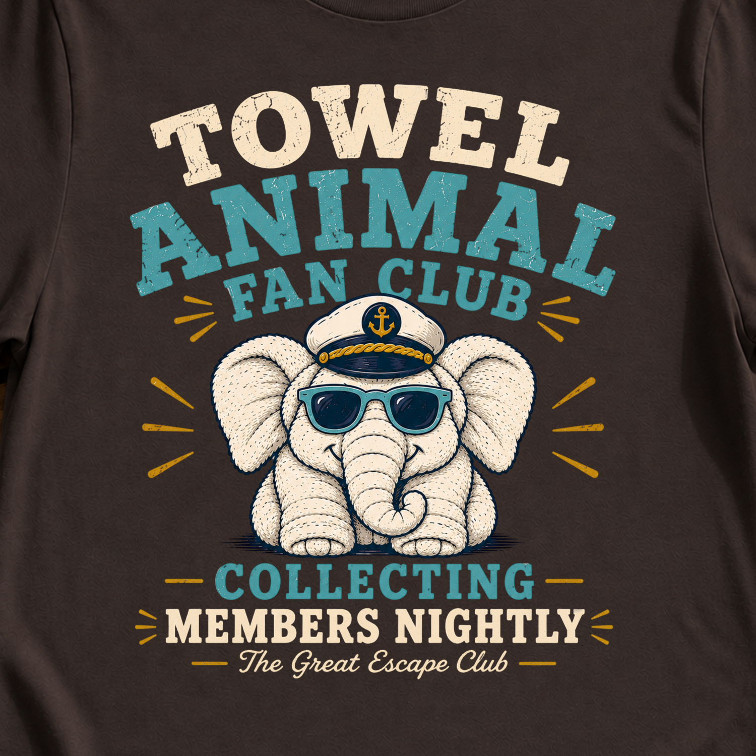 Towel Animal Fan Club T-Shirt, Funny Cruise Cabin Holiday Tee